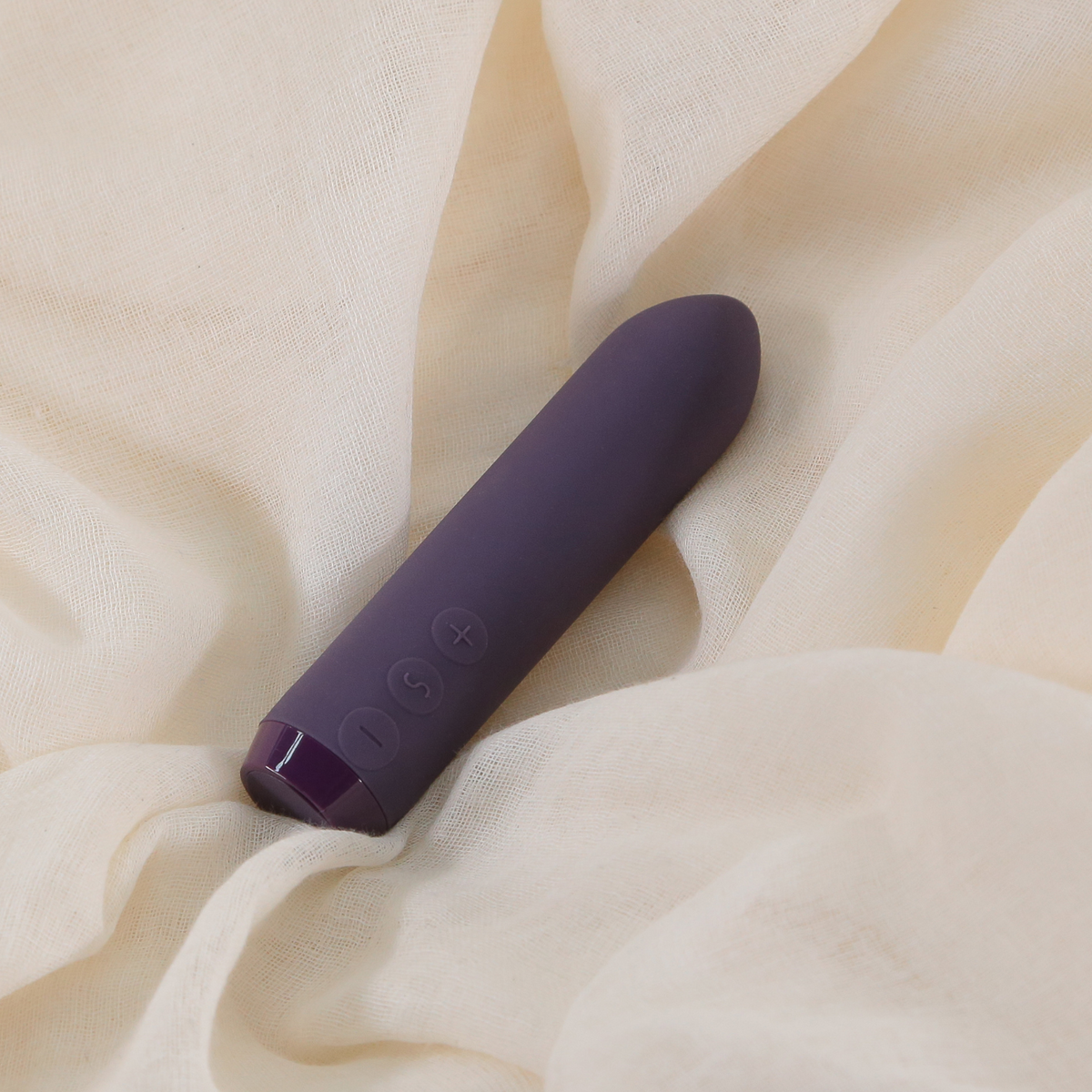 Classic Bullet Vibrator | Soft Precision, Hands-Free Option